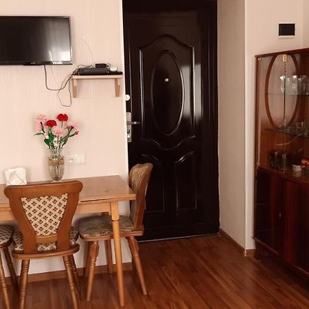 Tamara'S Apartament In Avlabari Tbilisi Buitenkant foto