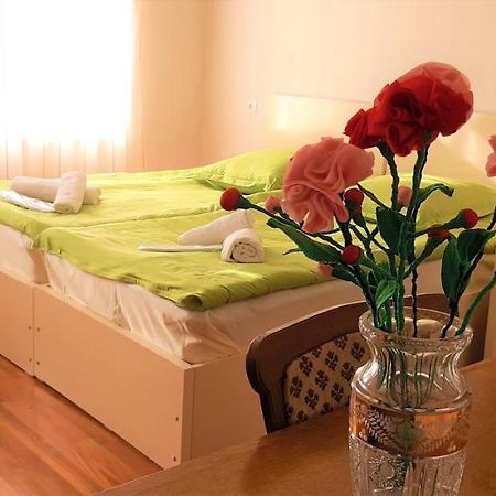 Tamara'S Apartament In Avlabari Tbilisi Buitenkant foto