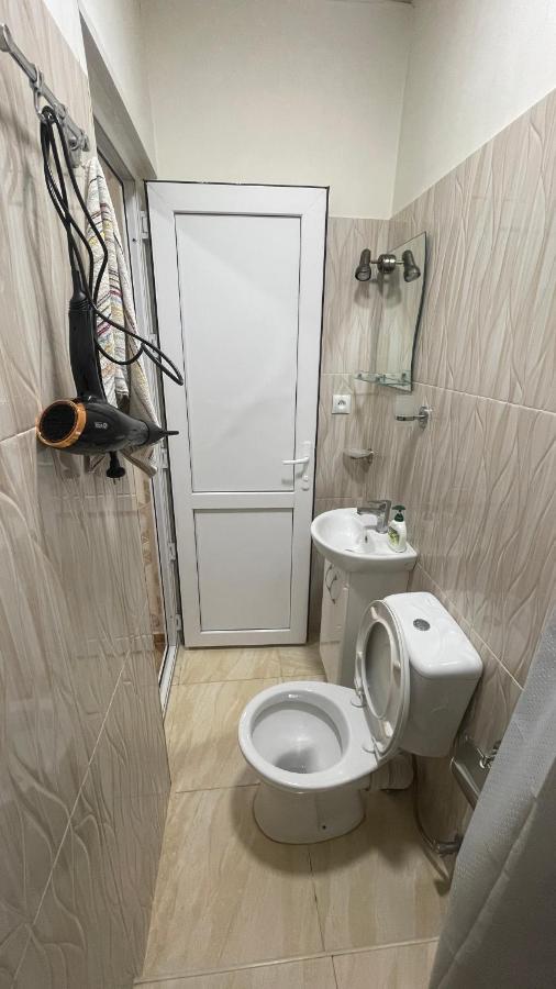 Tamara'S Apartament In Avlabari Tbilisi Buitenkant foto
