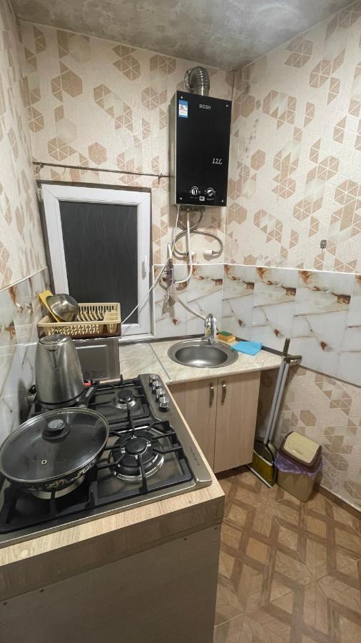 Tamara'S Apartament In Avlabari Tbilisi Buitenkant foto